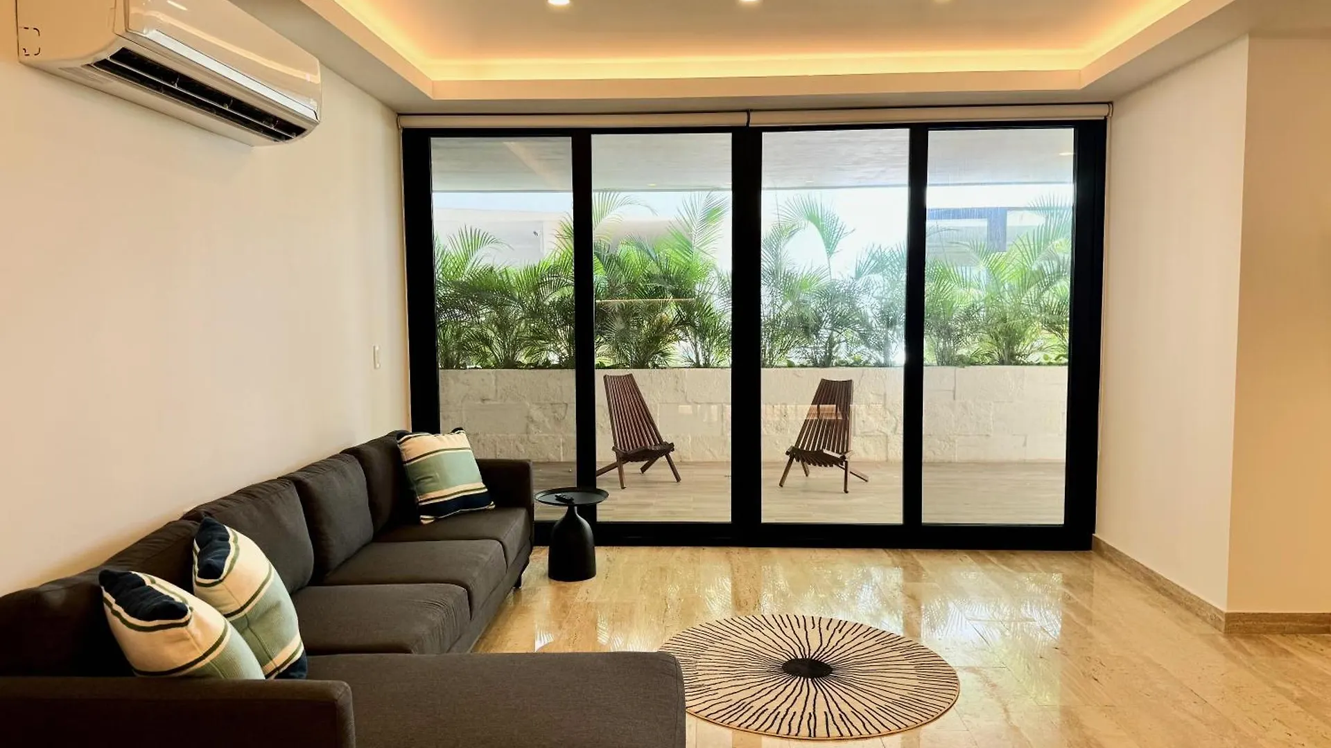 Apartment Lovely & New! Super Location Cancun