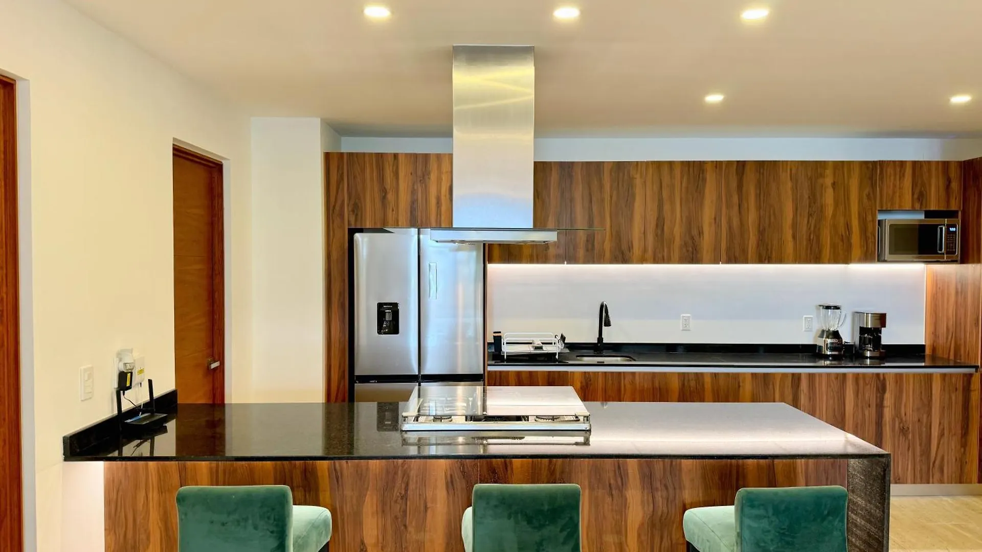 Apartment Lovely & New! Super Location Cancun