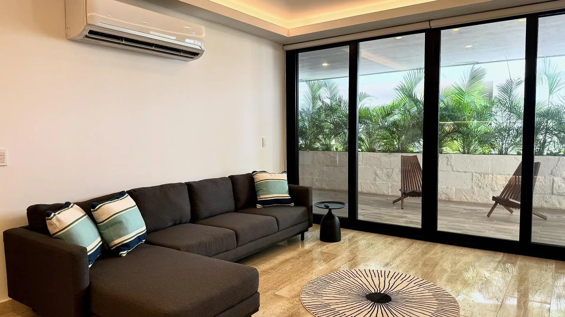 Apartment Lovely & New! Super Location Cancun