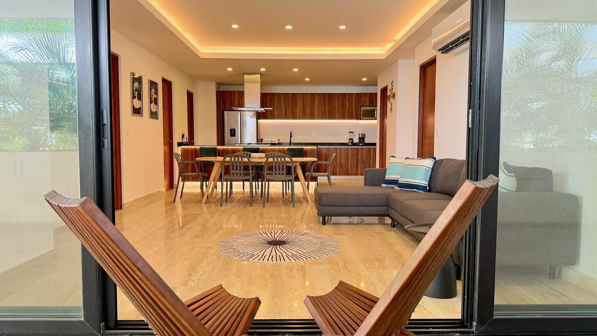 Lovely & New! Super Location Cancun