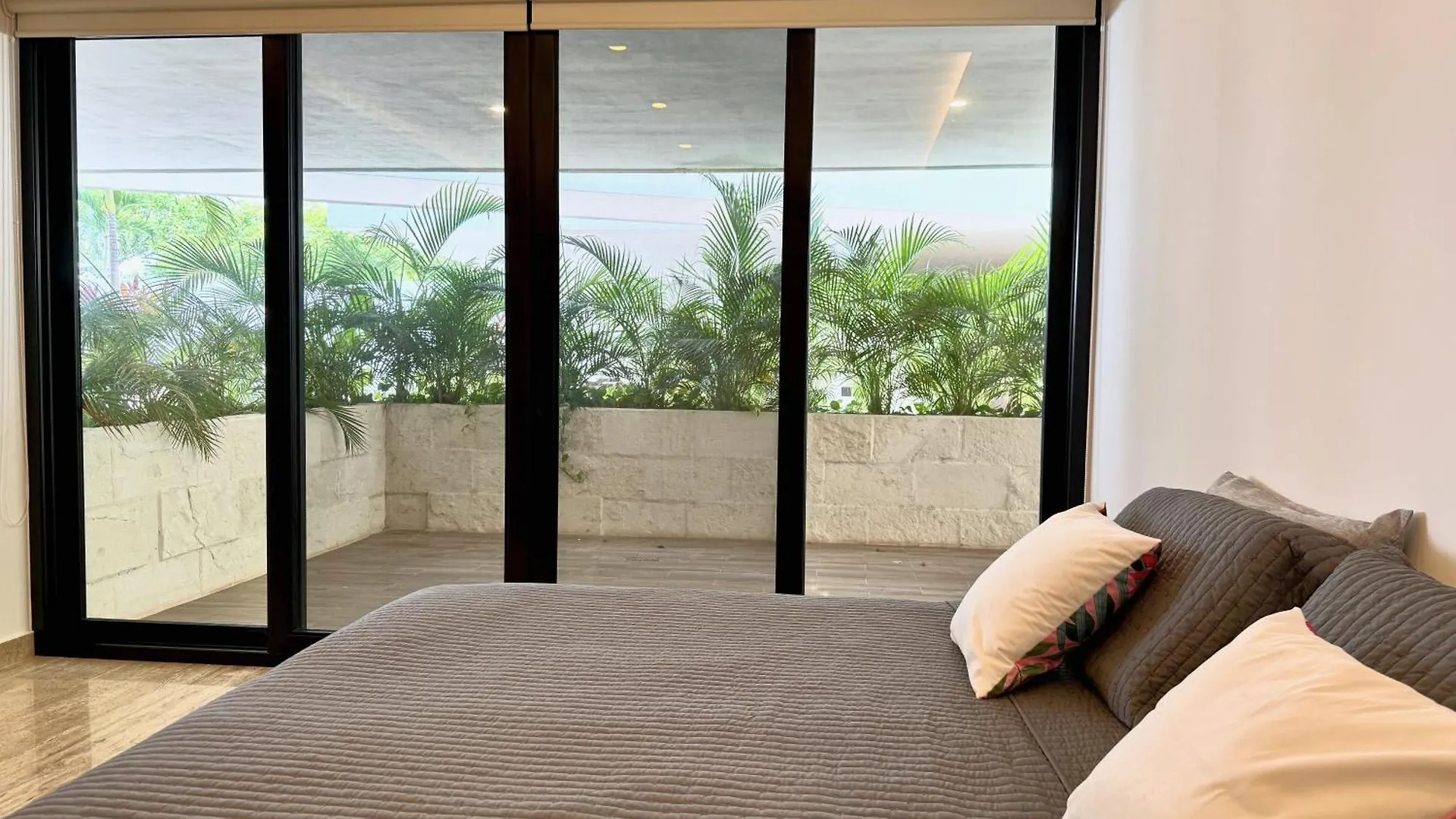 Lovely & New! Super Location Cancún 0*,  Messico